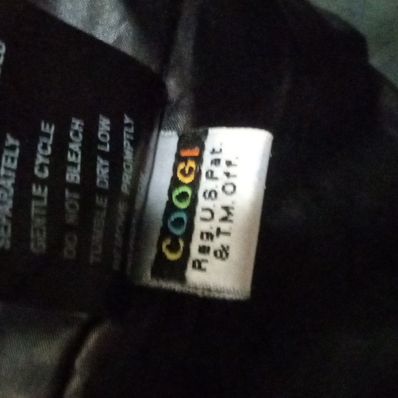 COOGI Puffer Coat - Picture 9 of 10